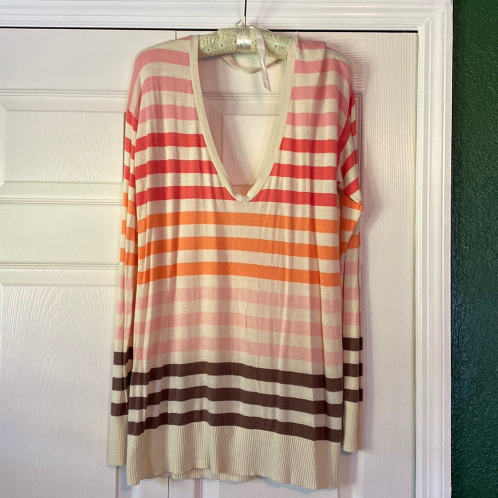 Light sweater with deep V and open back